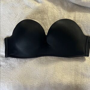 Black Strapless Bra